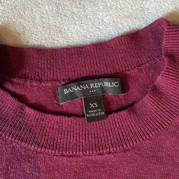 Banana Republic lightweight sweater - Picture 2 of 2